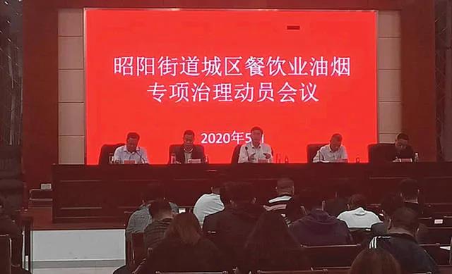 点击查看原始图片 点击查看原始图片