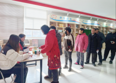 �����ŵ�������С���� ������